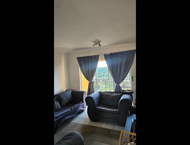 2 BEDROOM APARTMENT FOR SALE IN MARIANNHILL PARK